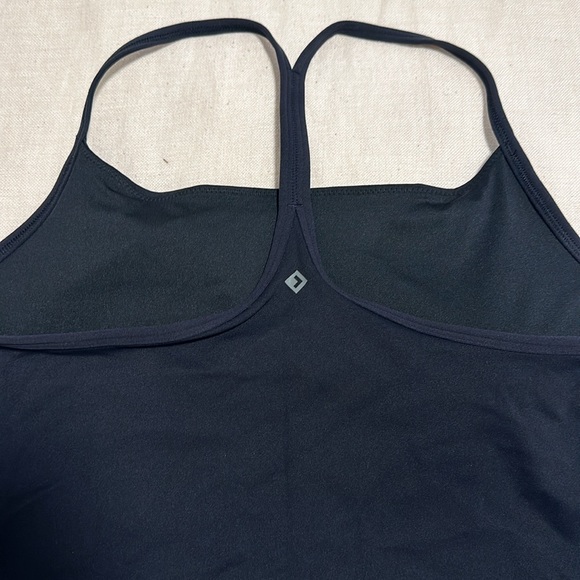 Abercrombie YPB sculptLUX Sports Bra in black - Picture 5 of 5